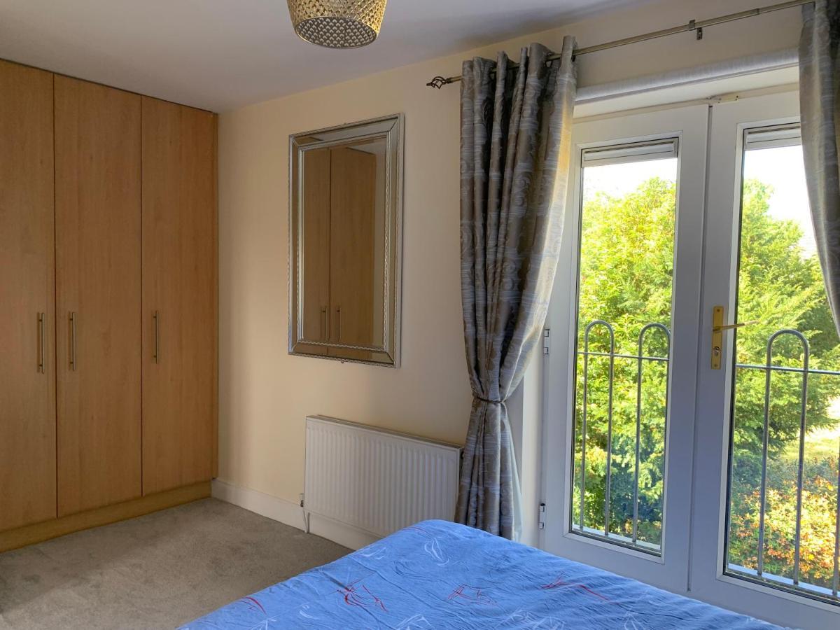 Two Bedroom Town House Beside The River Barrow 칼로 외부 사진